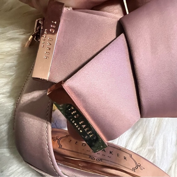 NIBSatin Elira Bow Sandals High Heels Sandals-Ted Baker (Light Pink Satin)US 9 - Picture 2 of 14